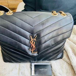 COPY - SAINT LAURENT
Loulou Medium Calf Flap-Top Shoulder Bag